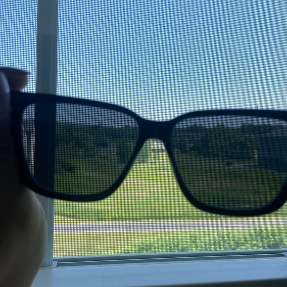 GIVENCHY cat eye rectangular sunnies - Picture 6 of 6